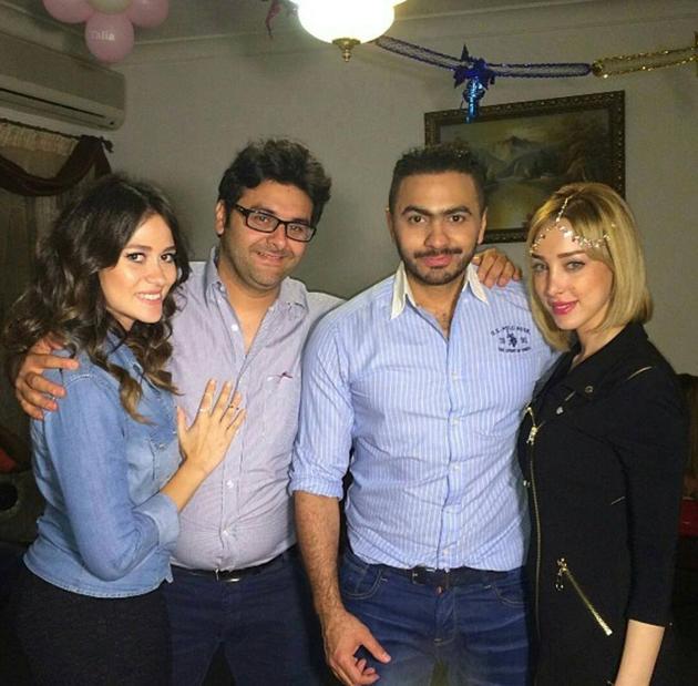 صور تامر حسني مع زوجته بسمة في عيد ميلاد ابنتهما تالية