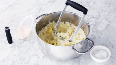 طريقة جديدة لتحضير البطاطس المهروسة لطعم ألذ ونكهة أقوى
