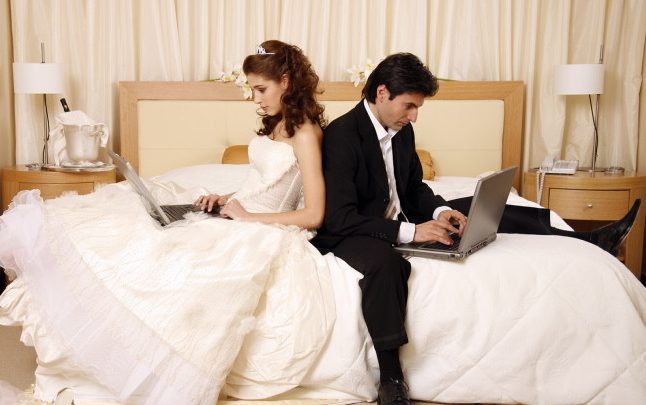 تصميم غرفة النوم ومدى تأثيرها على العلاقة بين الأزواج