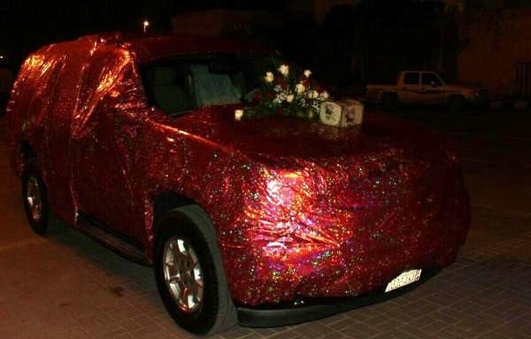 سعودية تهدي زوجها سيارة من نوع شفروليه بمناسبة ذكرى زواجهما